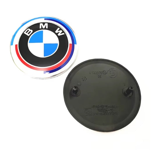 EMBLEMA CON LOGO BMW DIAMETRO DE 82MM EDICION 50 ANIVERSARIO EMBLEMA DELANTERO